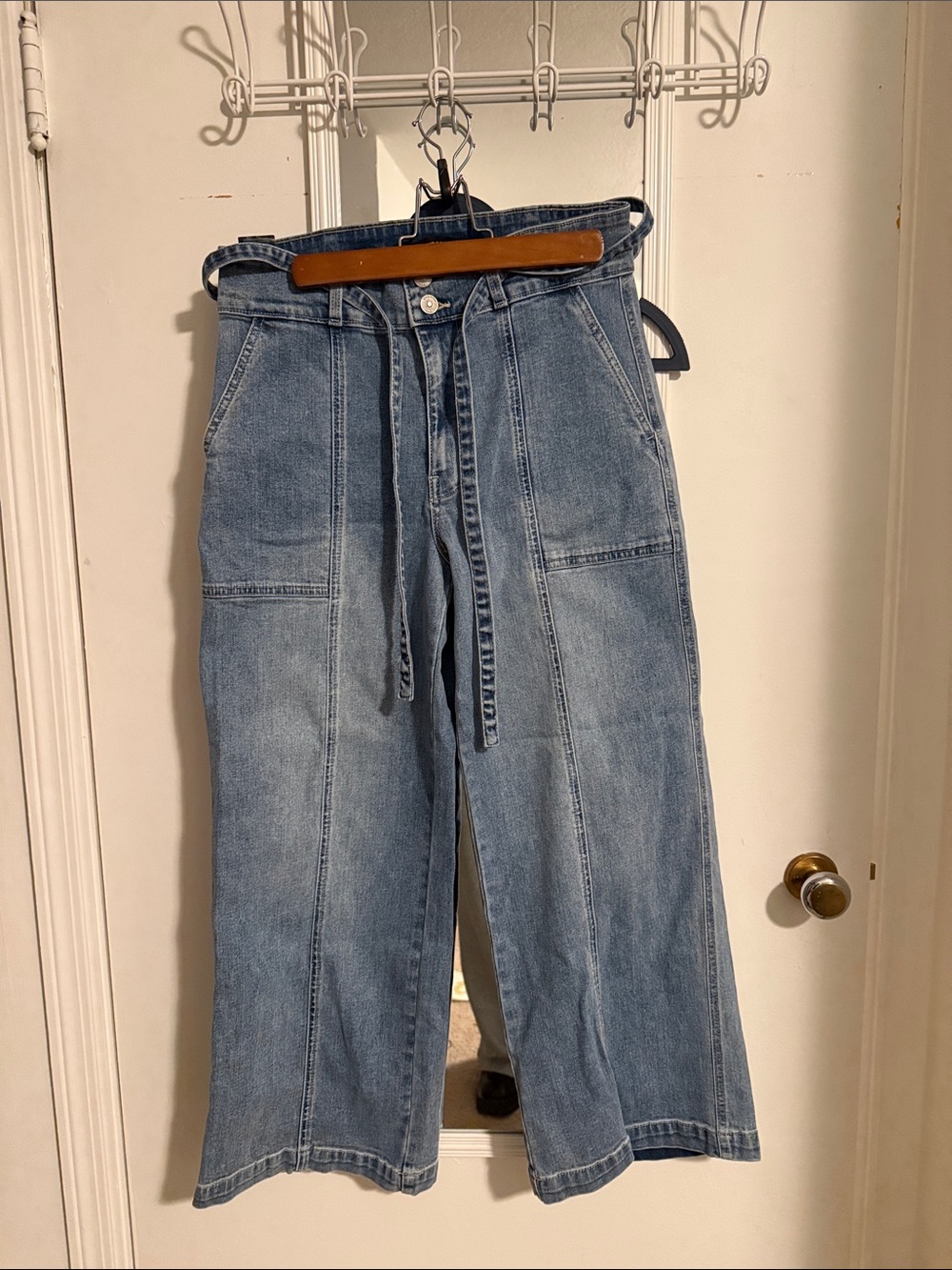 Hudson Jeans Light Blue High-Rise Cropped Wide-Leg Jeans
